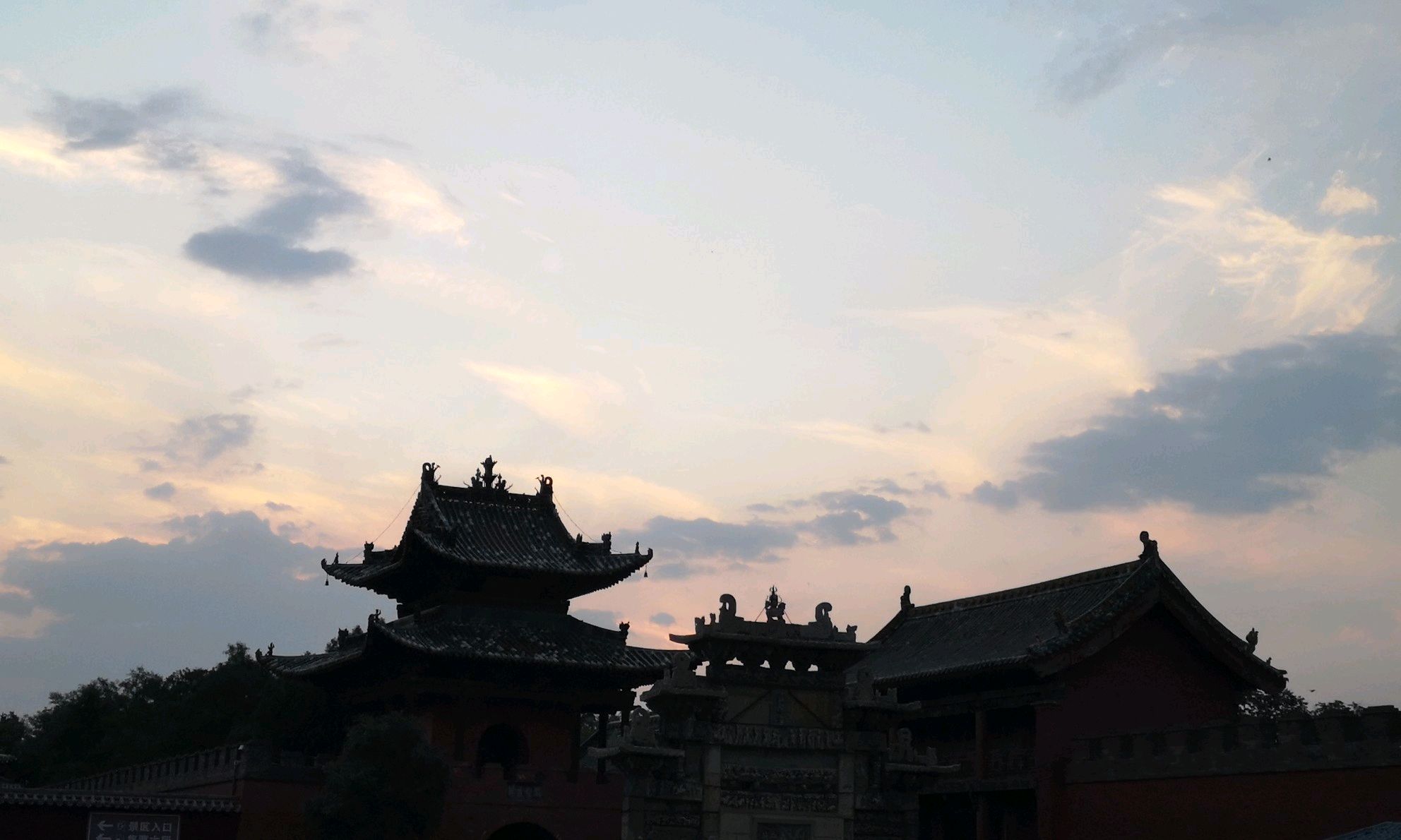大学英语课程封面