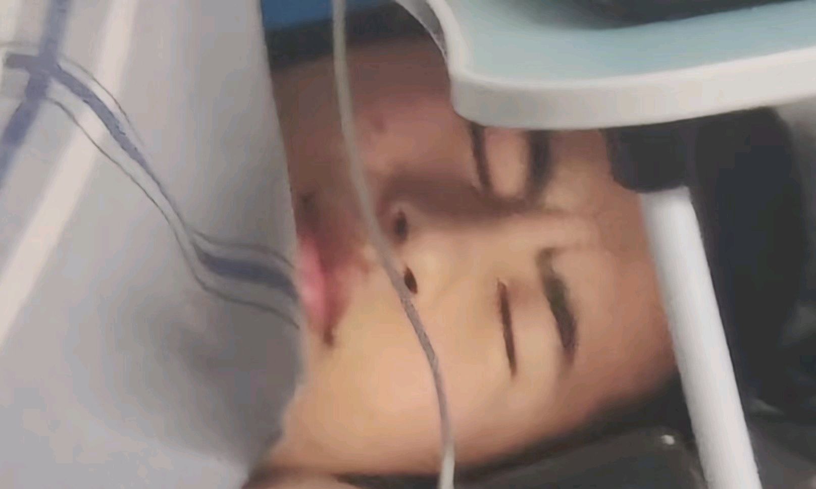 英语课程封面