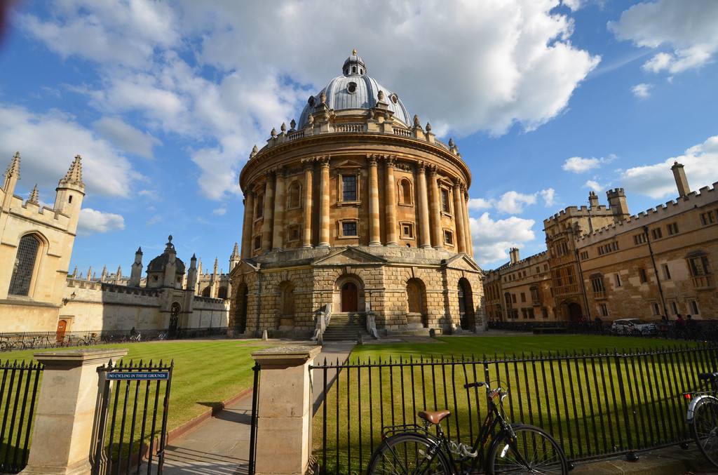 英语国家社会与文化【网络课程验收合格】课程封面