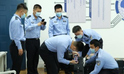 2024届网络安全与执法专业综合实训课程封面