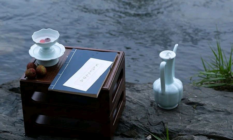中国古代文学史2课程封面