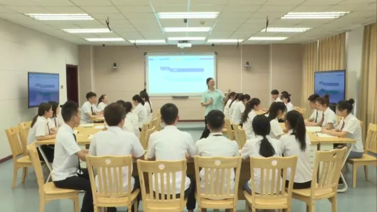 新媒体营销课程封面