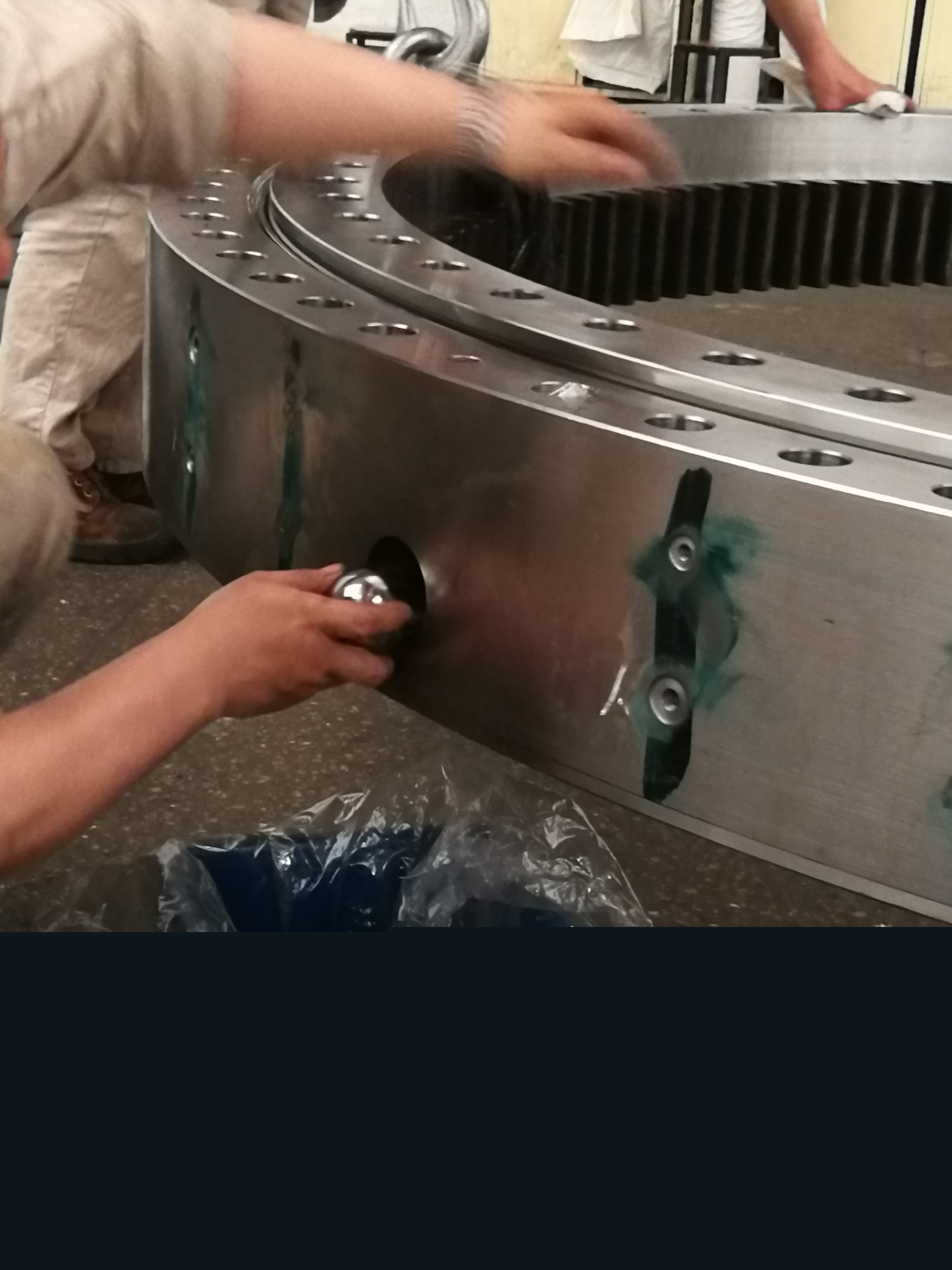 数控加工工艺与编程课程封面
