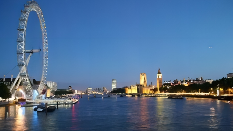 22《英语国家社会与文化》课程封面
